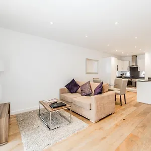  Apartment Stayinn Greenwich