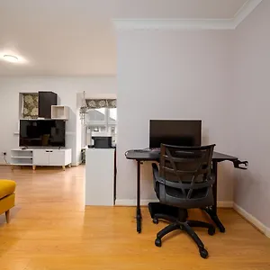  Apartment Guestready - Sunny Victoria Hall